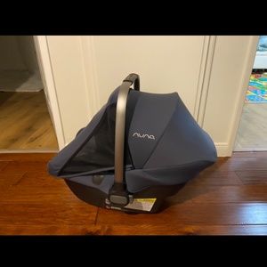 Nuna Pipa Lite LX Infant Car Seat & Base